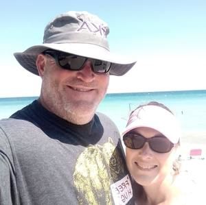 Meet your Posher, Angela